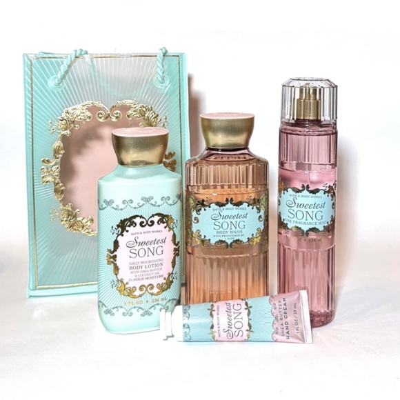 SWEETEST SONG Gift Set - Picture 1 of 5